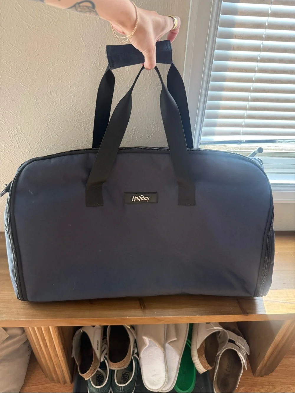Halfday Garment Duffle in Navy 45L Capacity